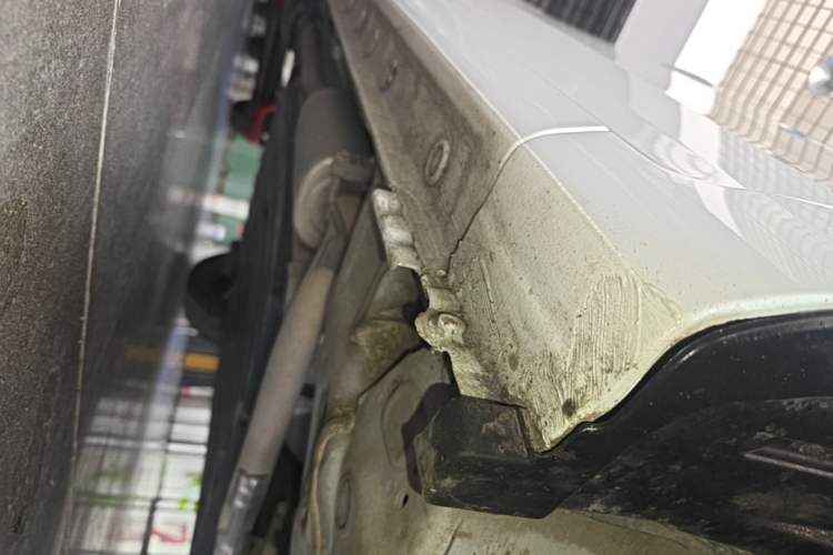 Used Honda Fit 2021 1.5L CVT Trendy Edition Right Side Sill