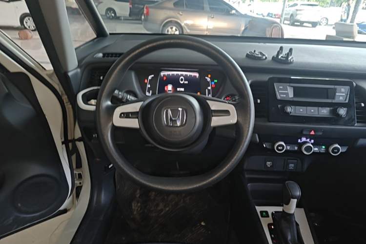 Used Honda Fit 2021 1.5L CVT Trend Edition Steering Wheel