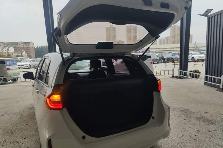 Used Honda Fit 2021 1.5L CVT Trend Edition Trunk