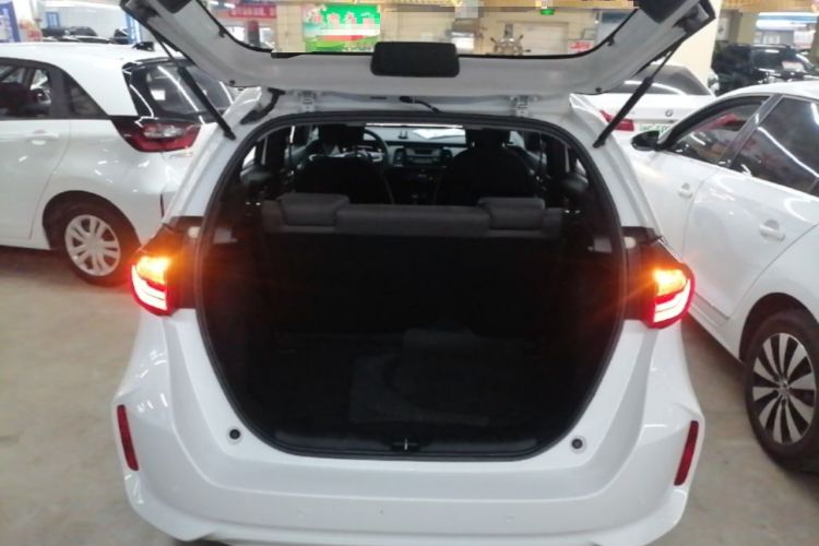 Used Honda Fit 2021 1.5L CVT Trend Edition Trunk