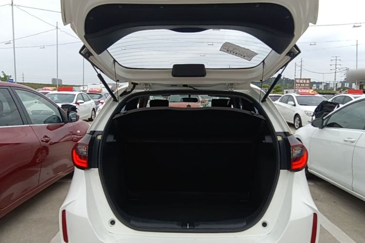 Used Honda Fit 2021 1.5L CVT Trend Edition Trunk