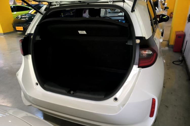 Used Honda Fit 2021 1.5L CVT Trend Edition Trunk