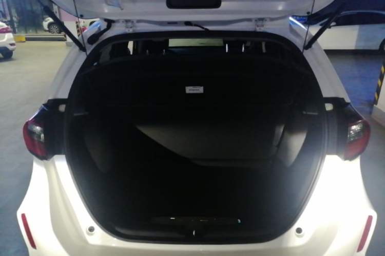 Used Honda Fit 2021 1.5L CVT Trend Edition Trunk