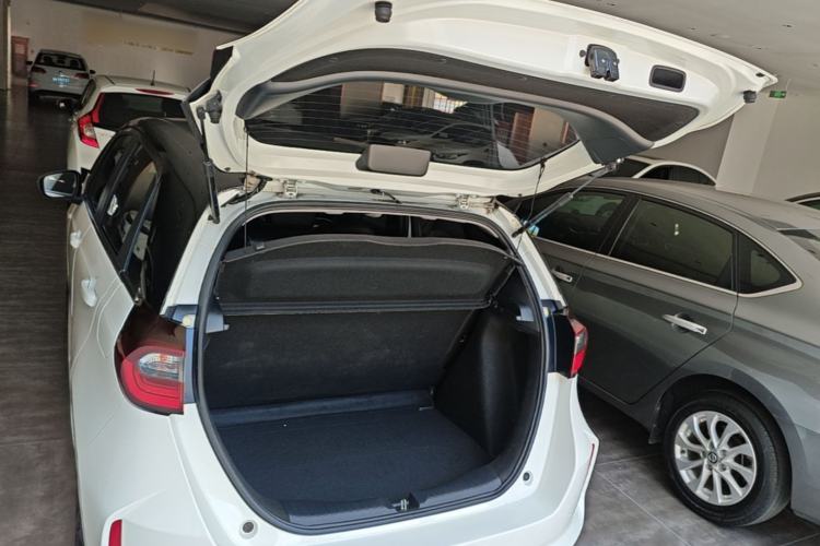 Used Honda Fit 2021 1.5L CVT Trend Edition Trunk