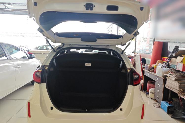 Used Honda Fit 2021 1.5L CVT Trend Edition Trunk