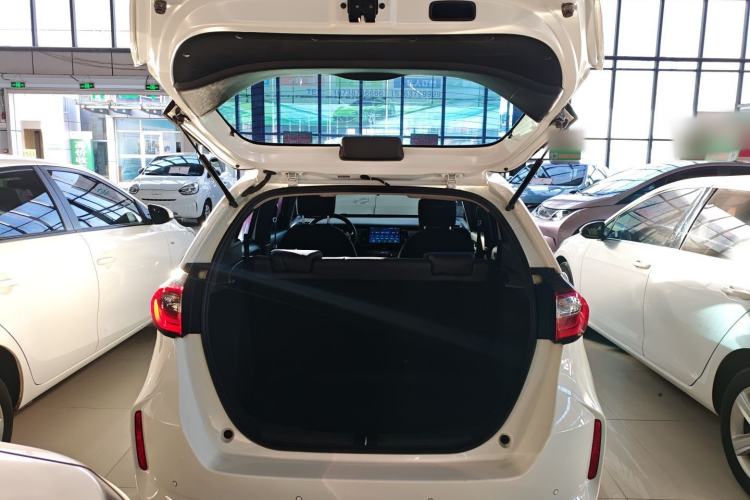 Used Honda Fit 2021 1.5L CVT Trend Edition Trunk