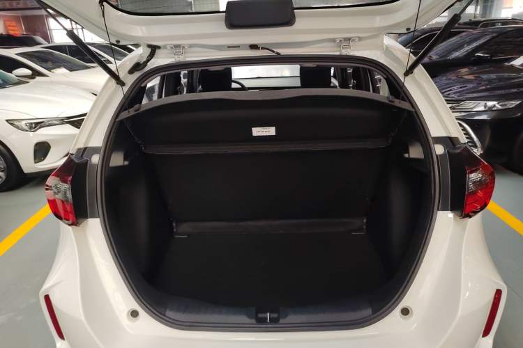 Used Honda Fit 2021 1.5L CVT Trendy Edition Trunk