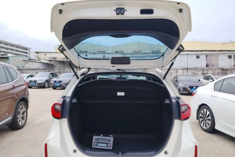 Used Honda Fit 2021 1.5L CVT Trend Edition Trunk