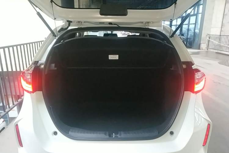 Used Honda Fit 2021 1.5L CVT Trend Edition Trunk