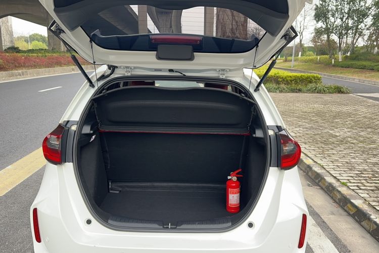 Used Honda Fit 2021 1.5L CVT Trend Edition Trunk