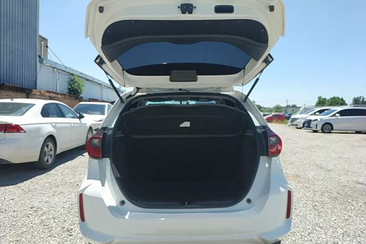 Used Honda Fit 2021 1.5L CVT Trend Edition Trunk