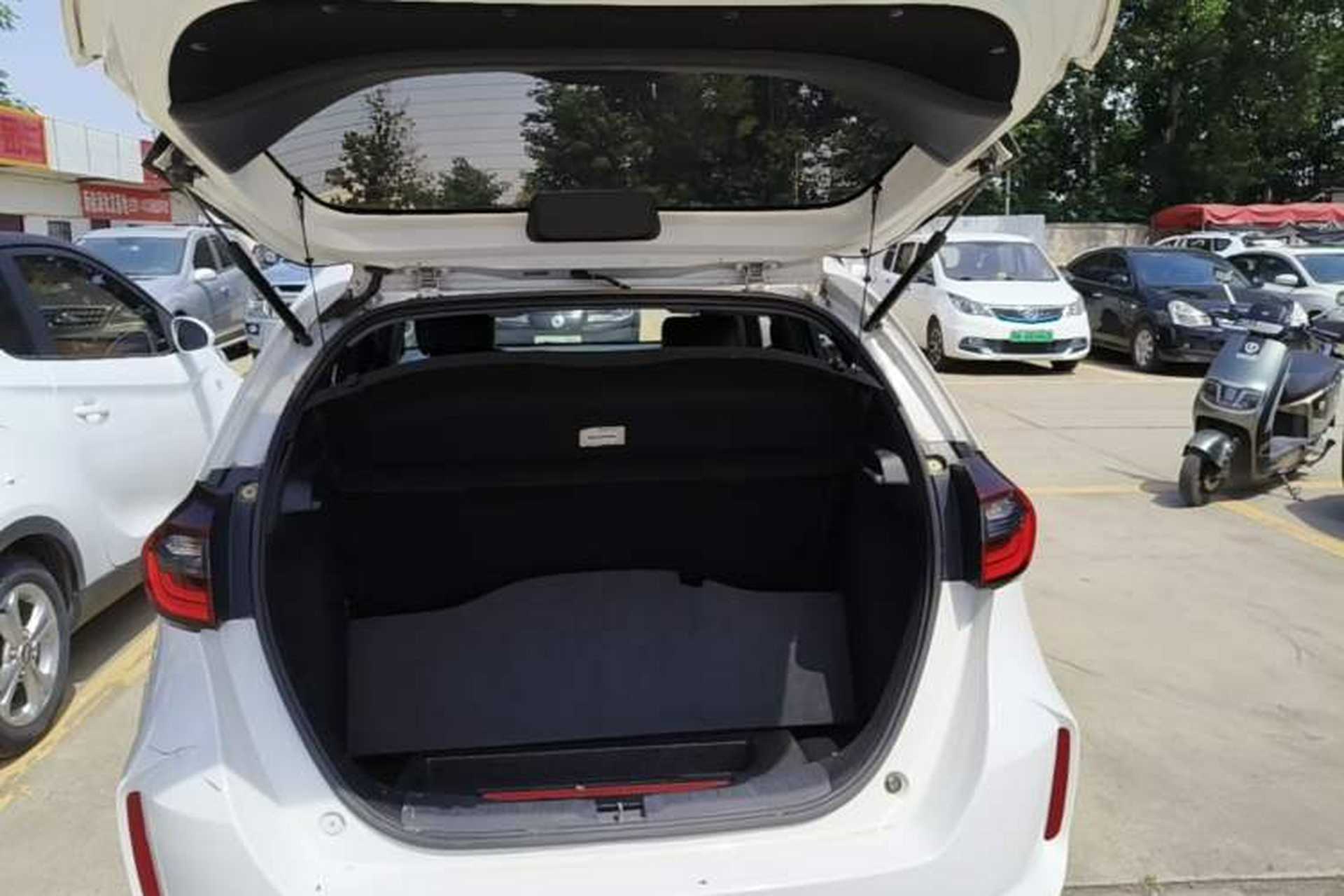 Used Honda Fit 2021 1.5L CVT Trend Edition Trunk