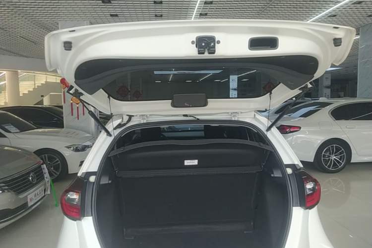 Used Honda Fit 2021 1.5L CVT Trend Edition Trunk