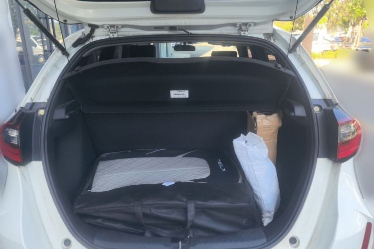 Used Honda Fit 2021 1.5L CVT Trend Edition Trunk