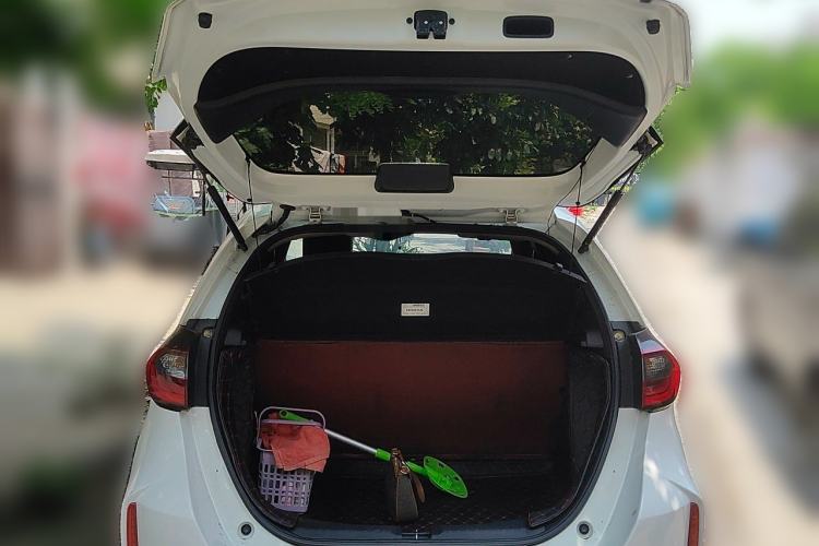 Used Honda Fit 2021 1.5L CVT Trend Edition Trunk