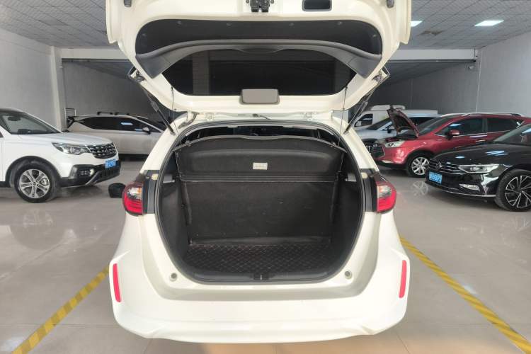 Used Honda Fit 2021 1.5L CVT Trend Edition Trunk