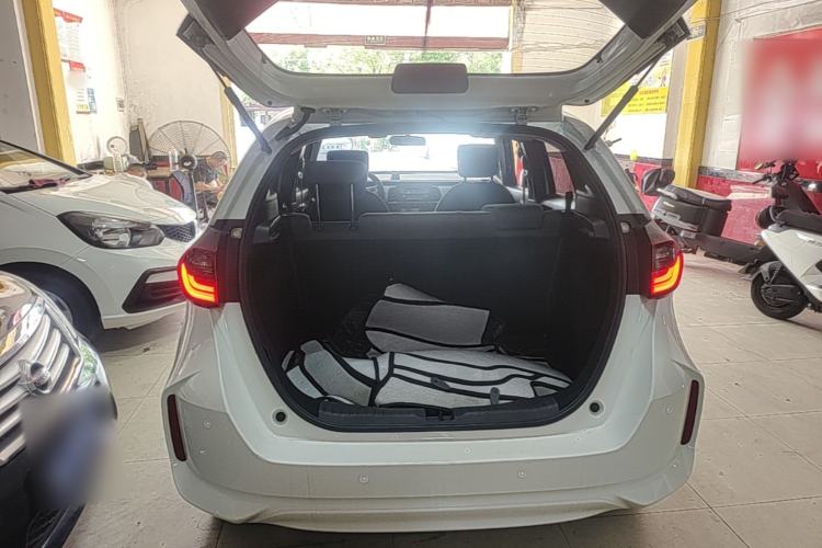 Used Honda Fit 2021 1.5L CVT Trend Edition Trunk