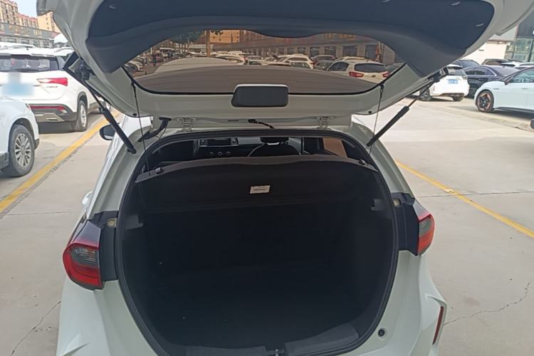 Used Honda Fit 2021 1.5L CVT Trend Edition Trunk