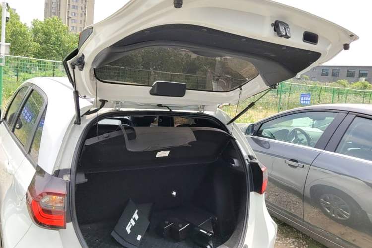 Used Honda Fit 2021 1.5L CVT Trend Edition Trunk