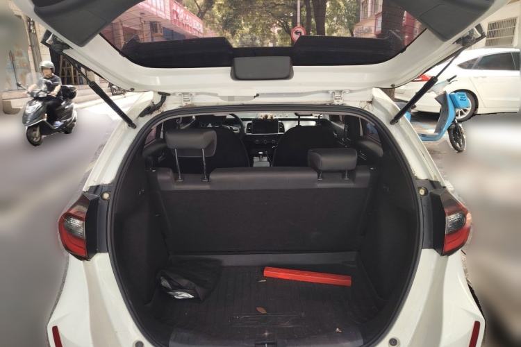 Used Honda Fit 2021 1.5L CVT Trendy Edition Trunk
