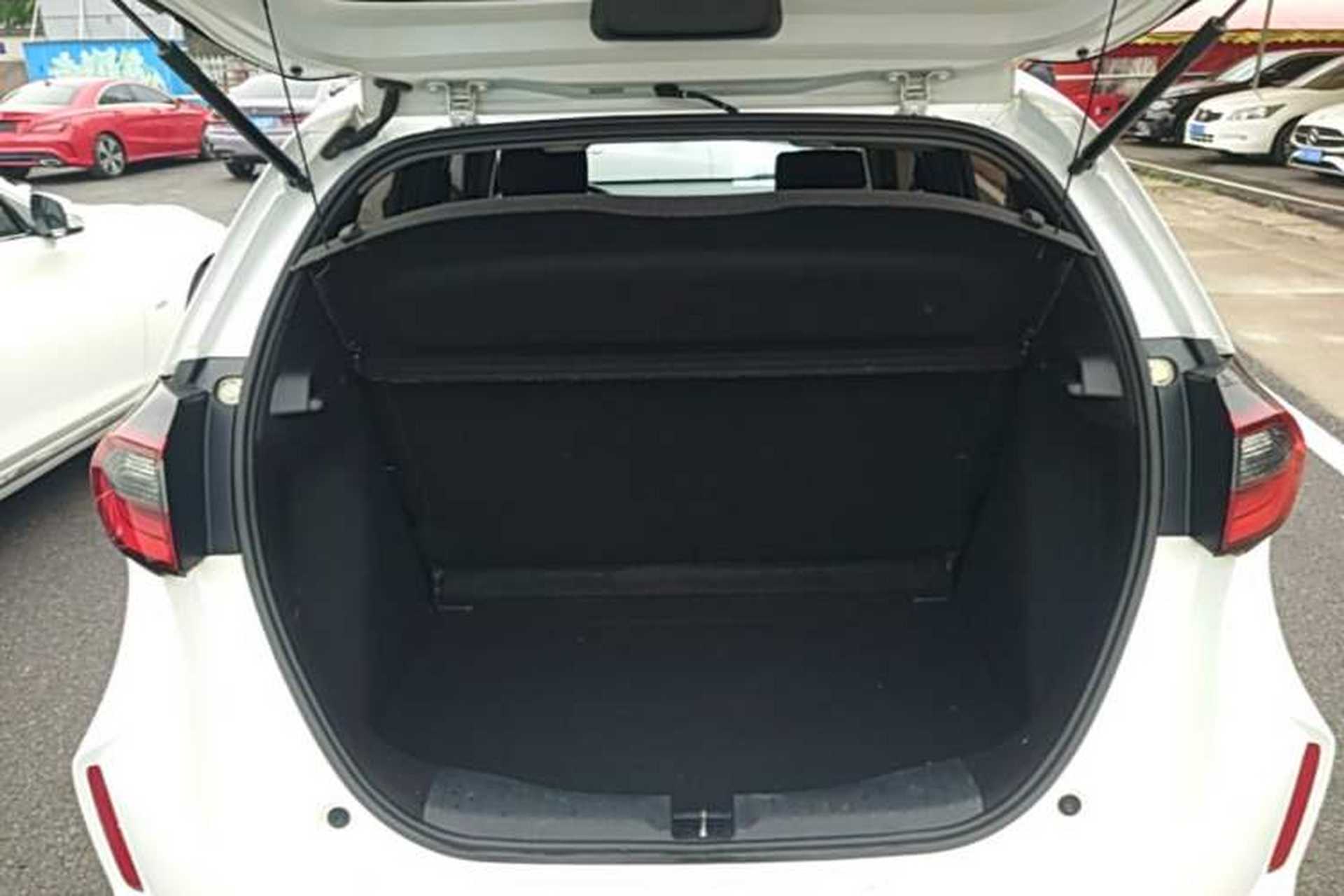 Used Honda Fit 2021 1.5L CVT Trend Edition Trunk