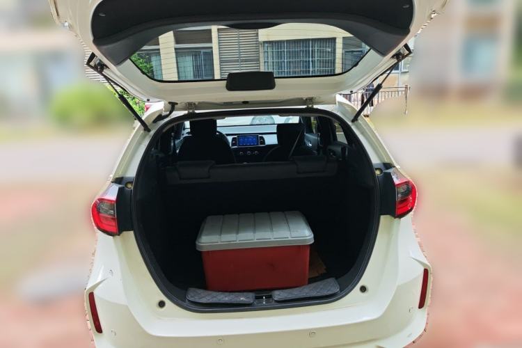 Used Honda Fit 2021 1.5L CVT Trendy Edition Trunk