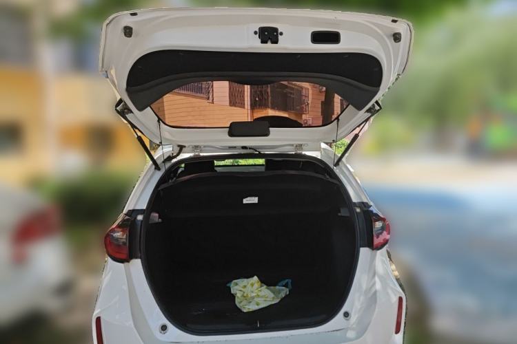 Used Honda Fit 2021 1.5L CVT Trend Edition Trunk