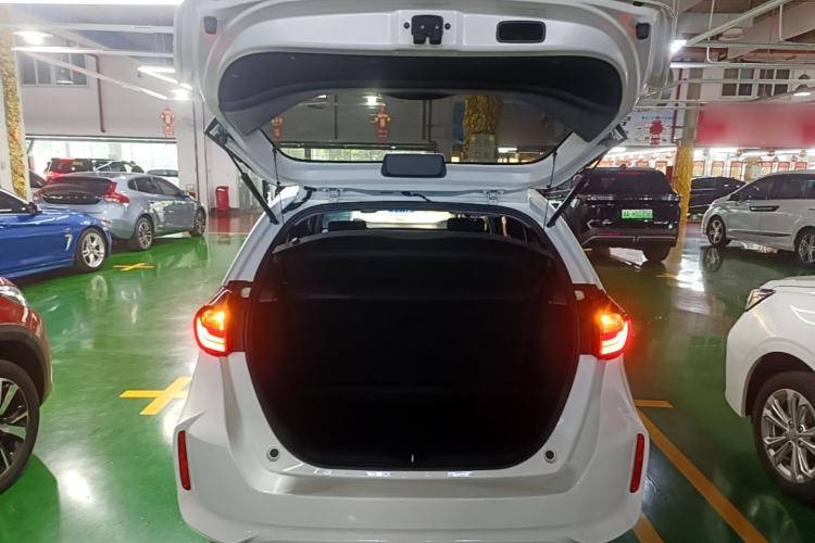 Used Honda Fit 2021 1.5L CVT Trend Edition Trunk
