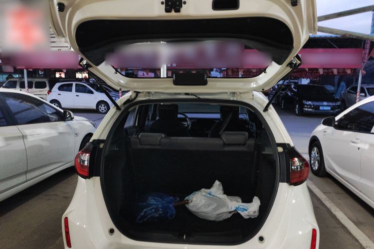 Used Honda Fit 2021 1.5L CVT Trend Edition Trunk