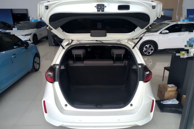 Used Honda Fit 2021 1.5L CVT Trend Edition Trunk