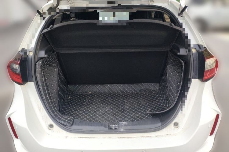 Used Honda Fit 2021 1.5L CVT Trend Edition Trunk