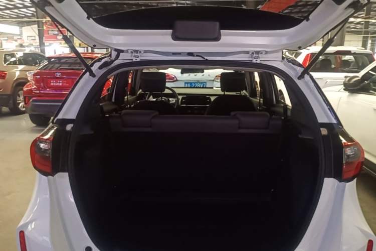 Used Honda Fit 2021 1.5L CVT Trend Edition Trunk