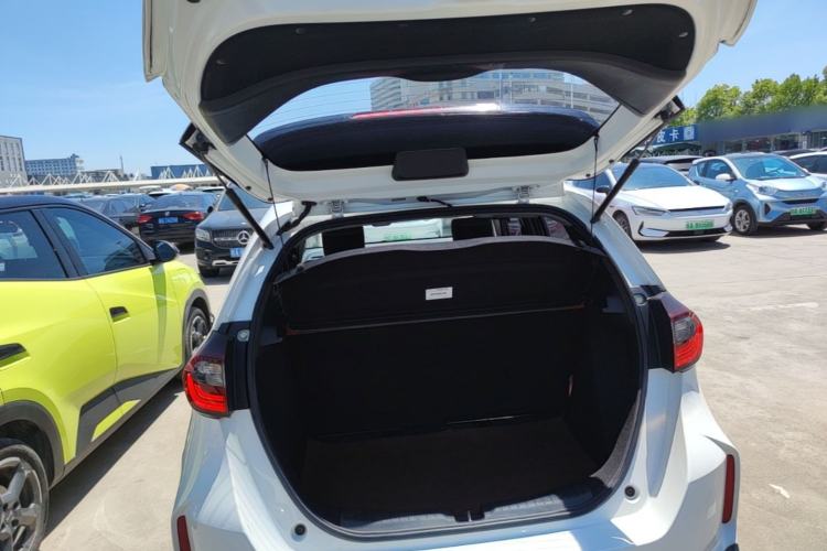 Used Honda Fit 2021 1.5L CVT Trend Edition Trunk