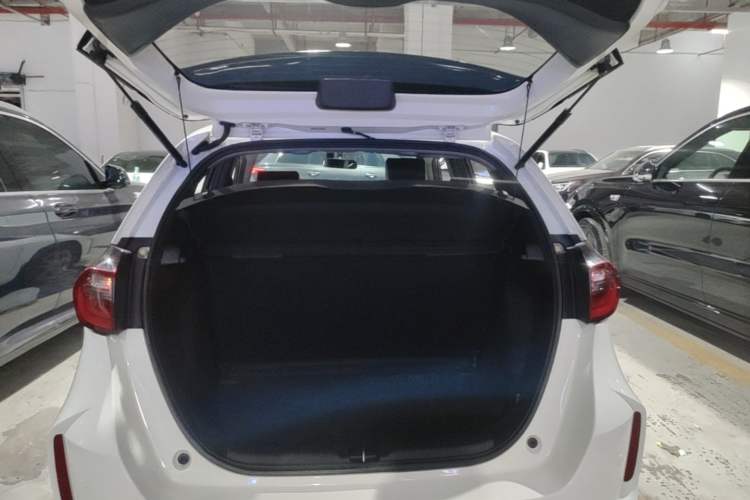 Used Honda Fit 2021 1.5L CVT Trend Edition Trunk