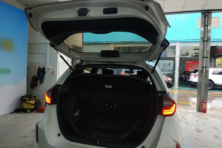 Used Honda Fit 2021 1.5L CVT Trend Edition Trunk