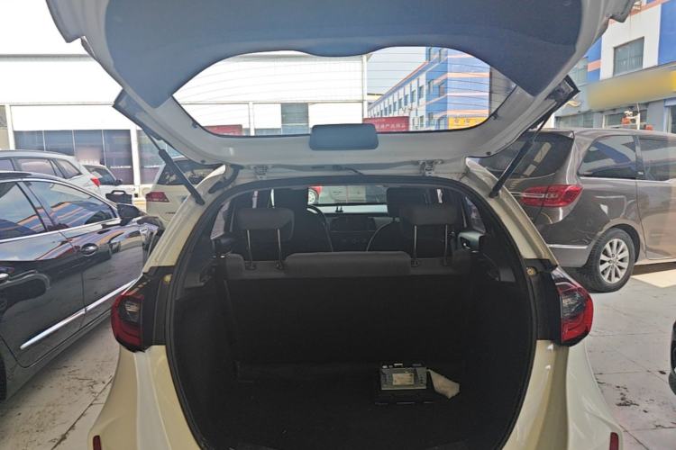 Used Honda Fit 2021 1.5L CVT Trend Edition Trunk