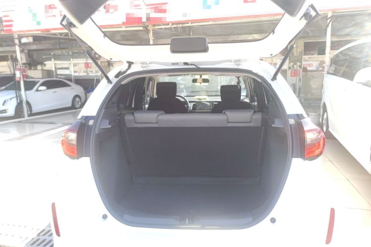 Used Honda Fit 2021 1.5L CVT Trend Edition Trunk