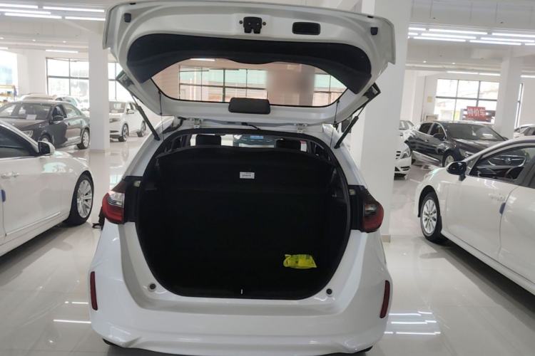 Used Honda Fit 2021 1.5L CVT Trend Edition Trunk