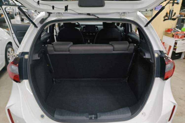 Used Honda Fit 2021 1.5L CVT Trend Edition Trunk