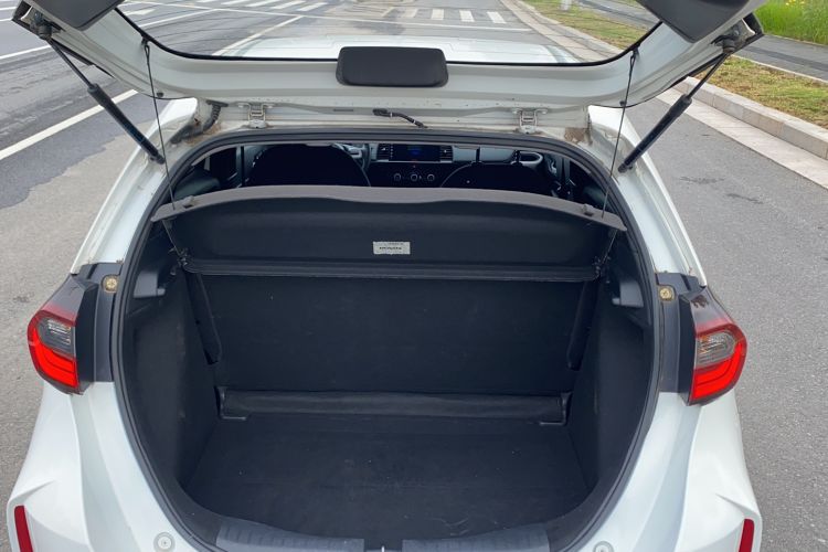 Used Honda Fit 2021 1.5L CVT Trend Edition Trunk