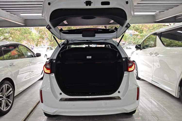 Used Honda Fit 2021 1.5L CVT Trend Edition Trunk