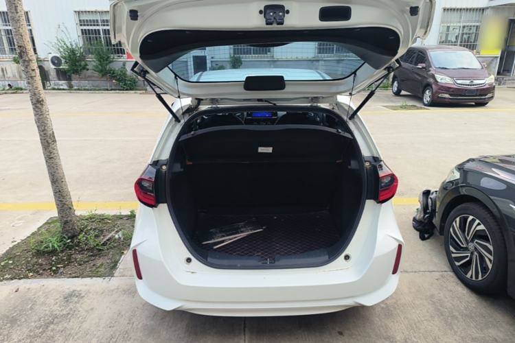 Used Honda Fit 2021 1.5L CVT Trend Edition Trunk