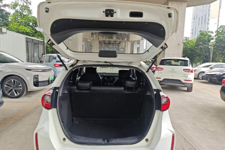 Used Honda Fit 2021 1.5L CVT Trend Edition Trunk