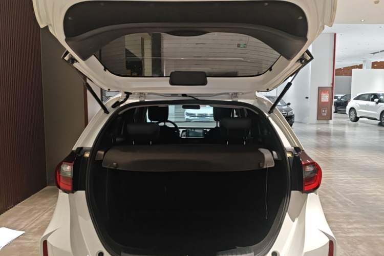 Used Honda Fit 2021 1.5L CVT Trend Edition Trunk