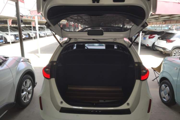 Used Honda Fit 2021 1.5L CVT Trend Edition Trunk