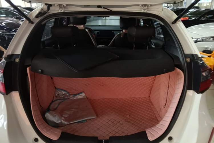 Used Honda Fit 2021 1.5L CVT Trend Edition Trunk