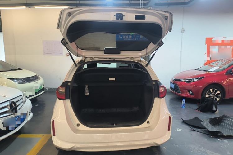 Used Honda Fit 2021 1.5L CVT Trend Edition Trunk