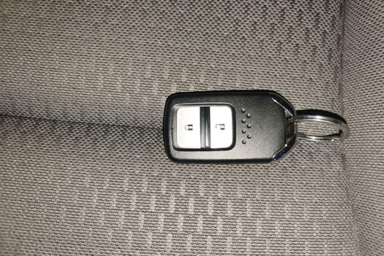 Used Honda Fit 2021 1.5L CVT Trendy Version Vehicle Key