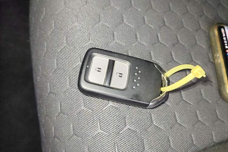 Used Honda Fit 2021 1.5L CVT Trendy Sports Edition Vehicle Key
