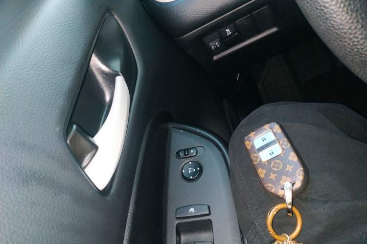 Used Honda Fit 2021 1.5L CVT Trend Edition Vehicle Key